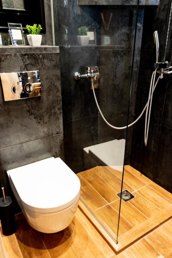 Cozy Modern Apartment Inside The City Center Thessaloníki Exteriör bild
