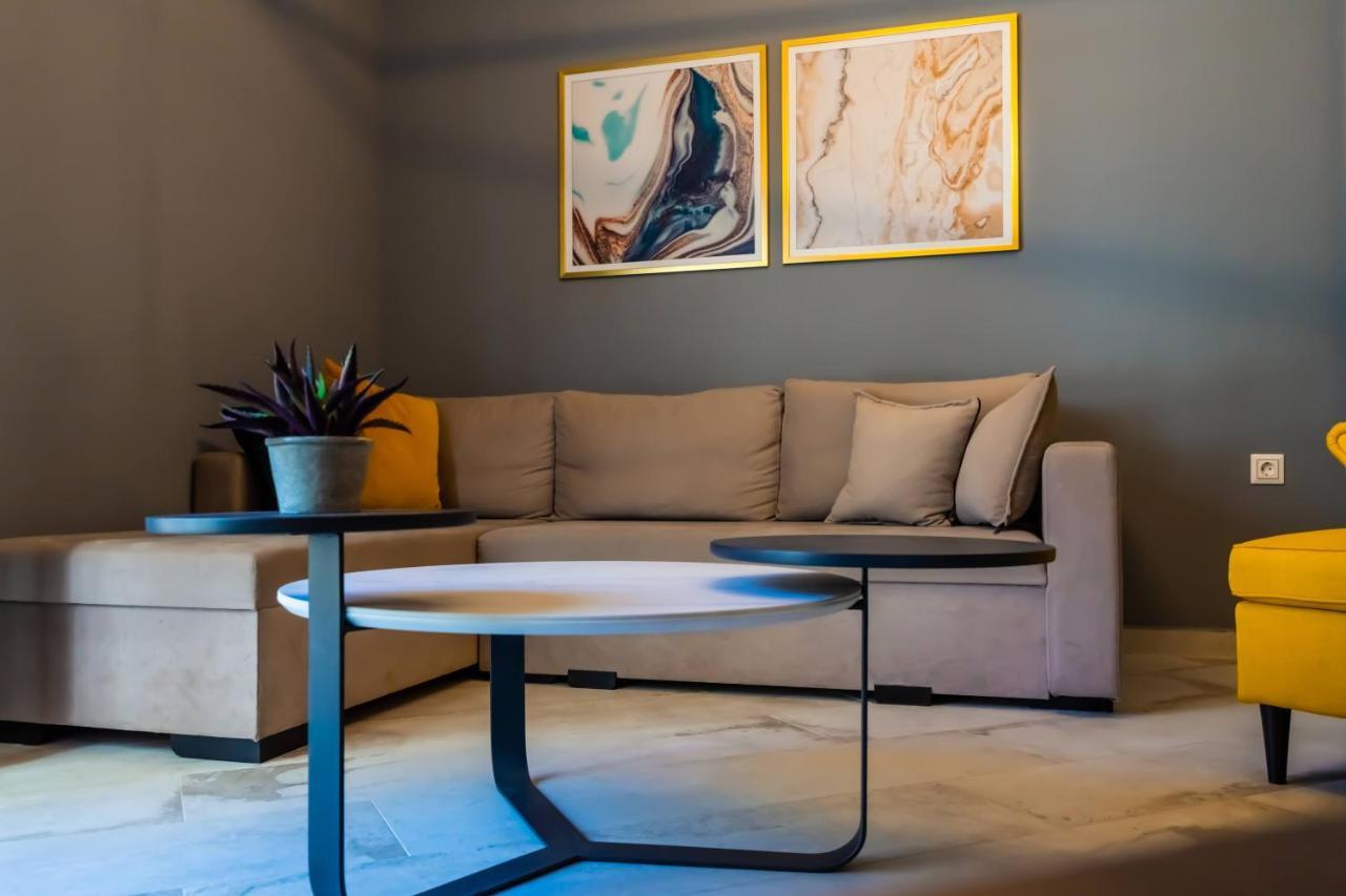 Cozy Modern Apartment Inside The City Center Thessaloníki Exteriör bild